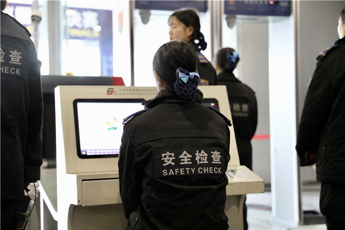 皇甲特衛，鄭州保安，鄭州安檢，安檢設備租賃